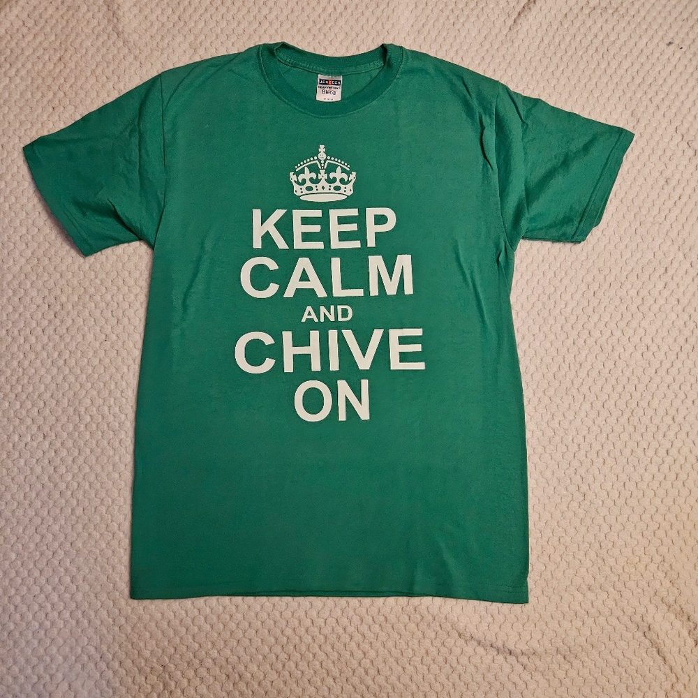 Funny Keep Calm and Chive On Men's T Shirt